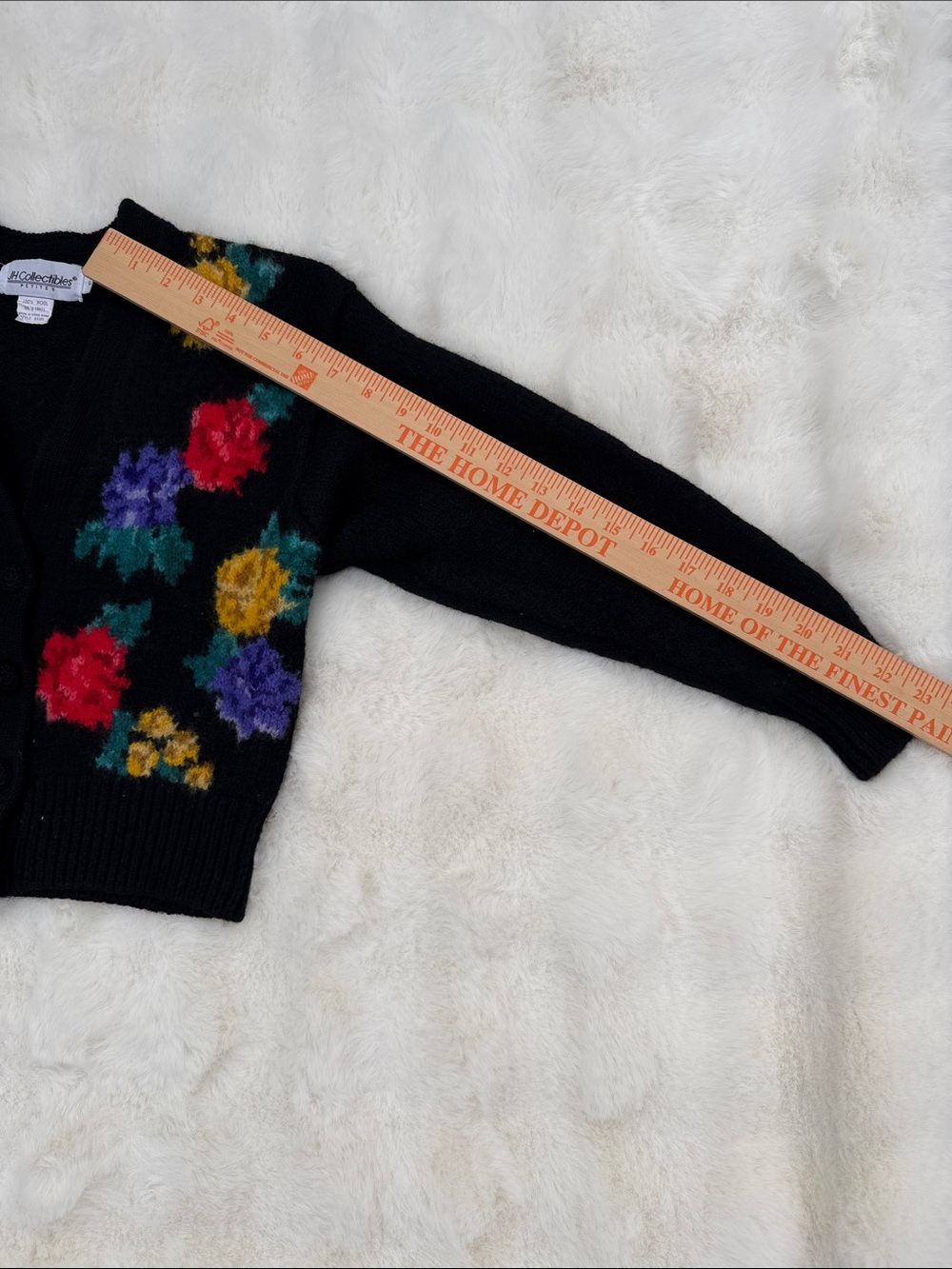 Vintage Petite wool Black Floral Button-Up Women's Cardigan Sweater - Picture 7 of 10